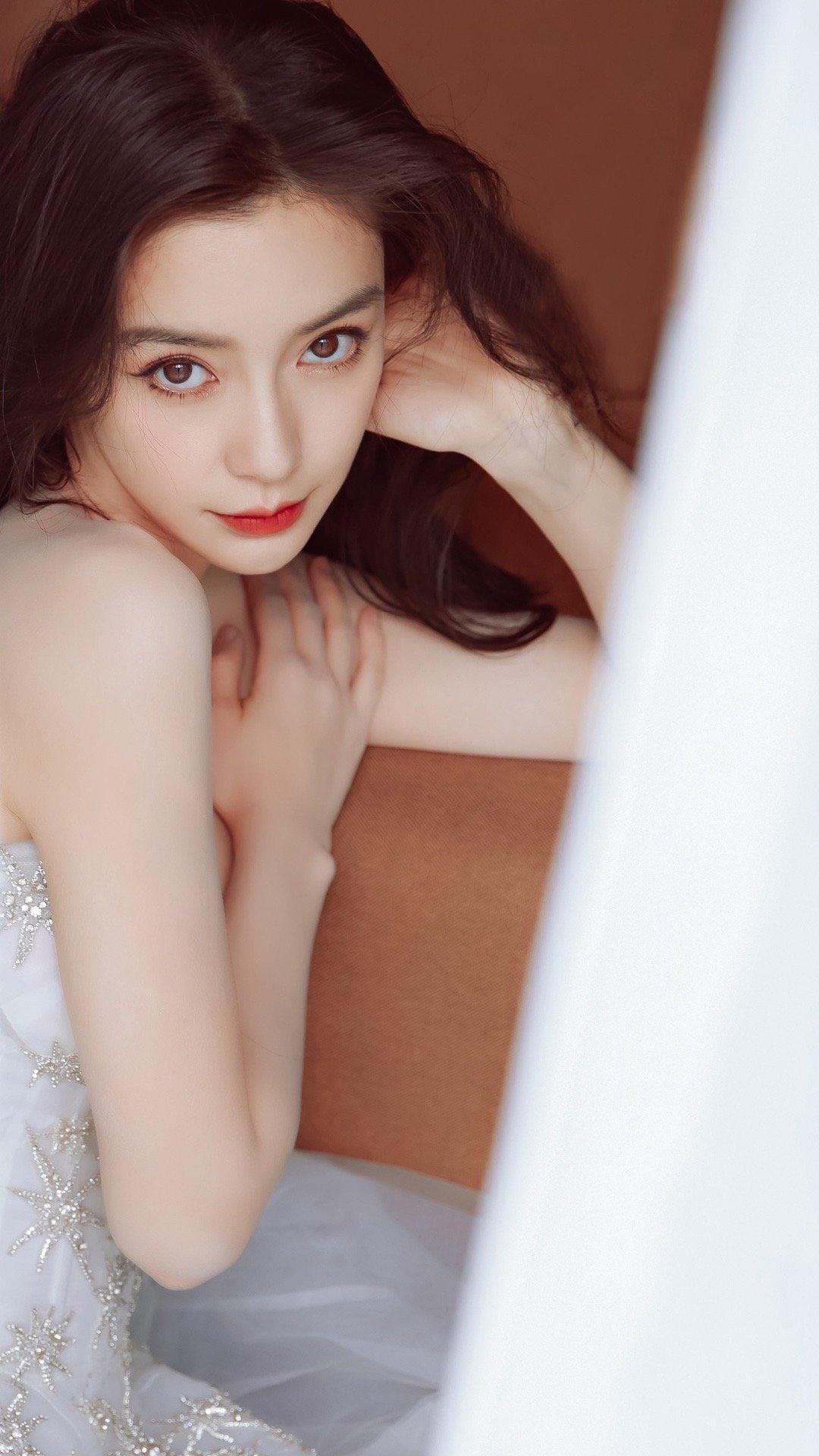 Angelababy婚纱照图片手机壁纸3