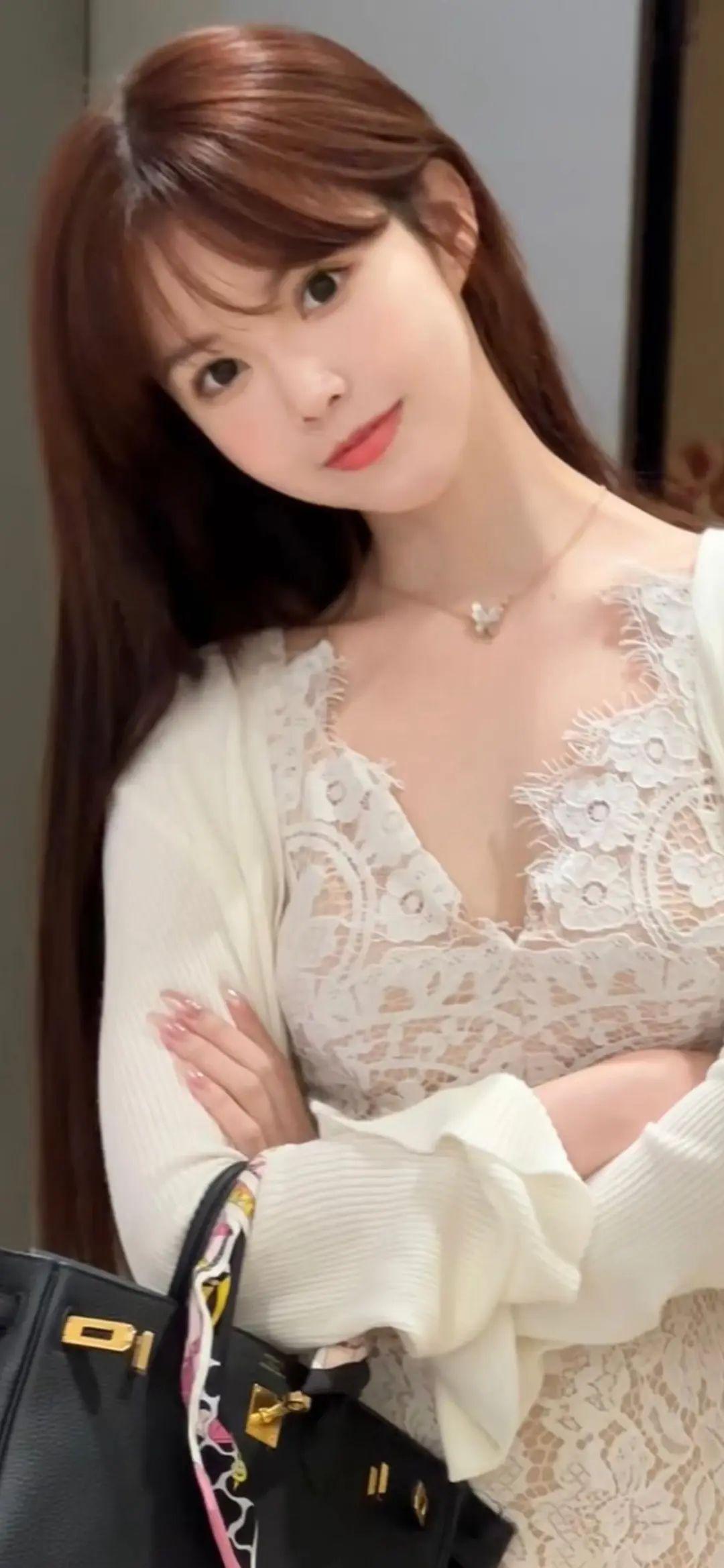 高颜值好身材美女手机壁纸6
